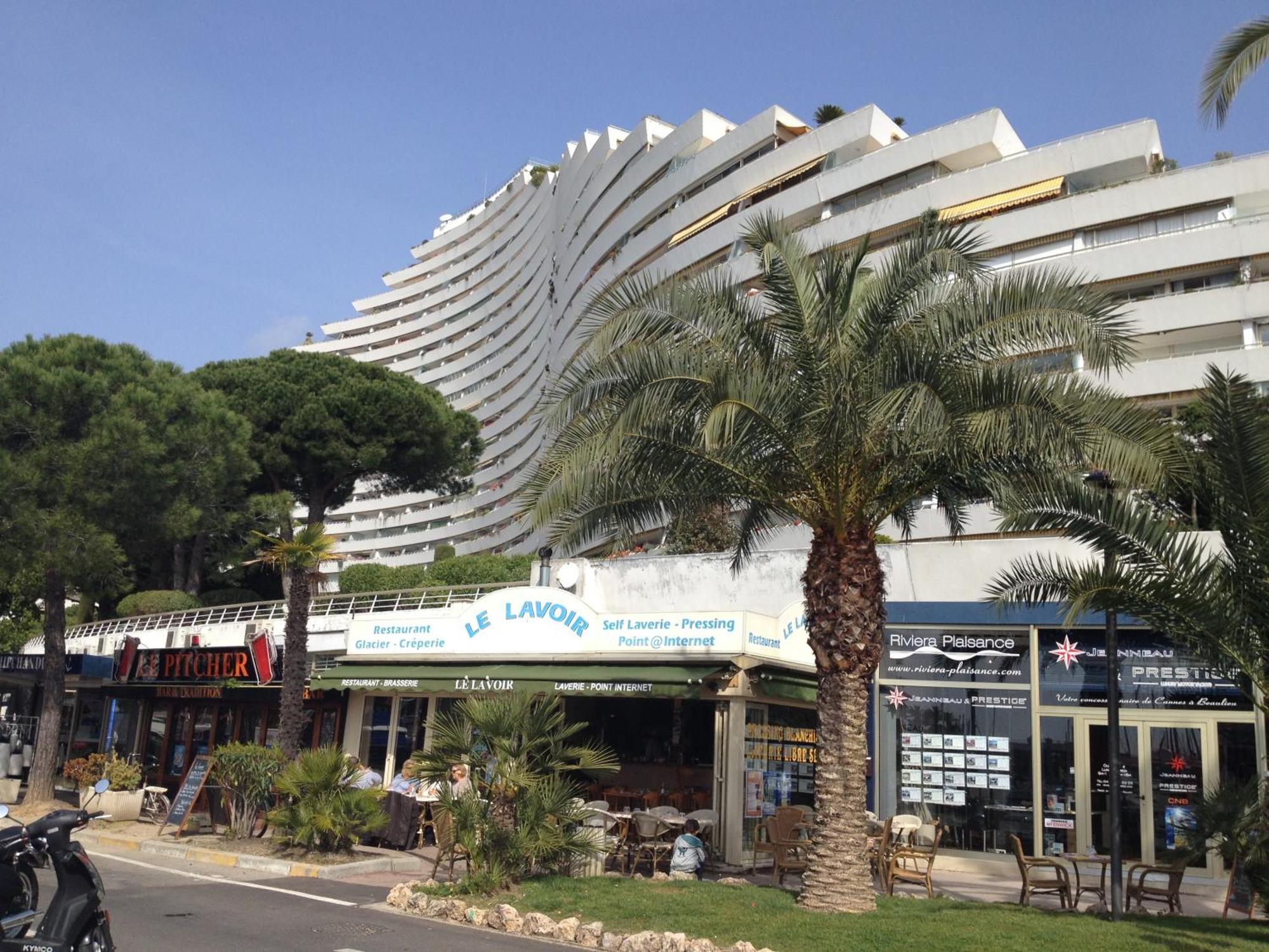 Studio A 2 Pas De La Plage Villeneuve-Loubet Exterior photo